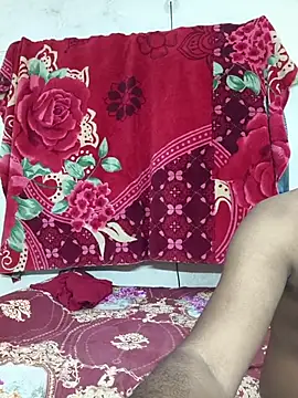 Love Queen11 online show from April 24, 2026, 3:58 pm