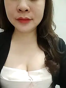 Girl Shy2000 online show from March 17, 2026, 12:52 pm