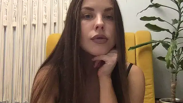 Snapshot of Cynoreya chatting on November 9, 2025, 3:21 pm Cynoreya online show from November 9, 2025, 3:21 pm