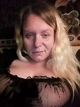 Fiona696 online show from October 11, 2025, 9:57 pm