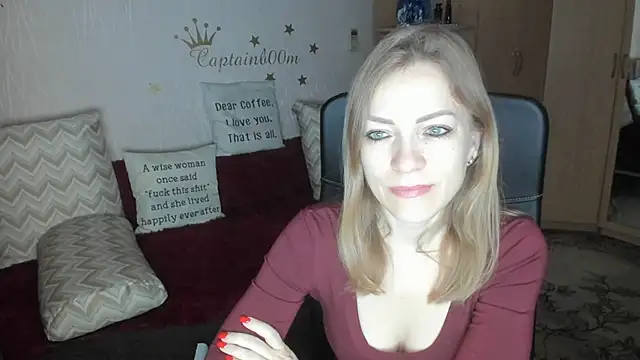 Tiffany Bates online show from October 10, 2025, 3:05 am