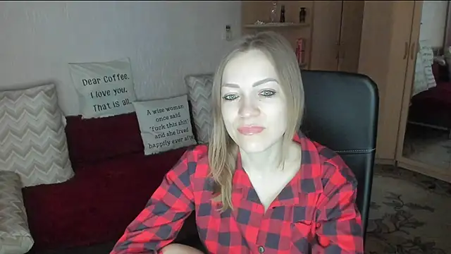 Tiffany Bates online show from March 9, 2026, 3:32 am