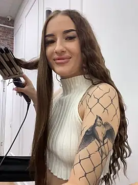 Luna Olsen online show from January 11, 2026, 4:17 am