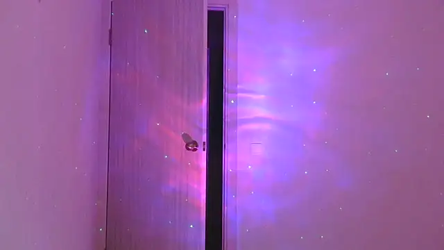 Omivelle online show from November 10, 2025, 8:19 pm