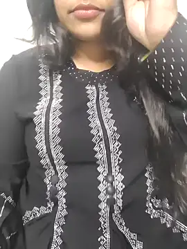 Snapshot of Miss_Rose__ chatting on October 6, 2025, 5:10 pm Miss Rose   online show from October 6, 2025, 5:10 pm
