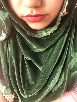 Miss Rose   online show from February 25, 2026, 8:35 am