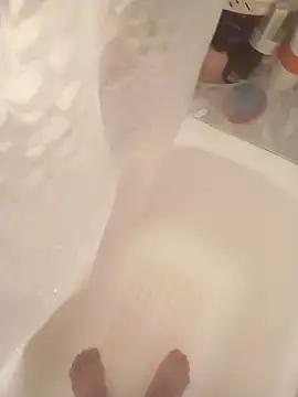 ruiiizz online show from March 17, 2026, 6:33 pm