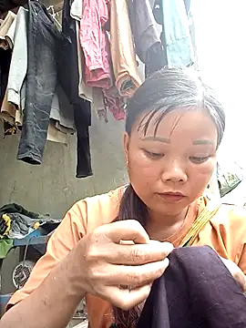 Samyy xx online show from October 4, 2025, 3:59 am