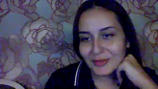 Snapshot of Venoraye chatting on October 24, 2025, 10:17 pm Venoraye online show from October 24, 2025, 10:17 pm