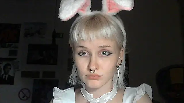 Paradoxy  online show from October 16, 2025, 9:05 pm