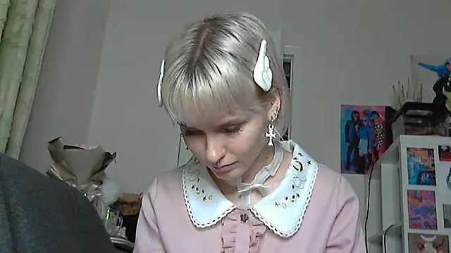 Paradoxy  online show from December 1, 2025, 8:47 pm