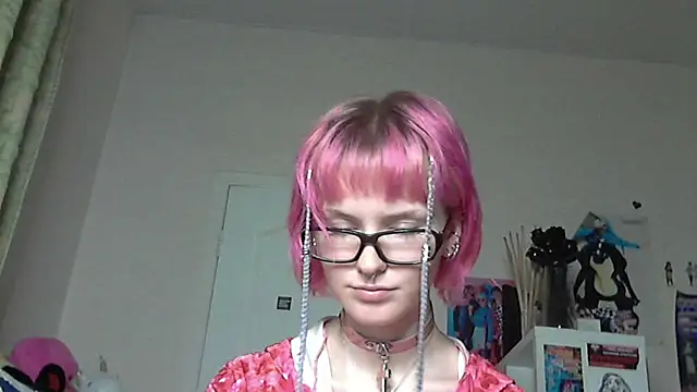 Paradoxy  online show from March 27, 2026, 8:41 pm