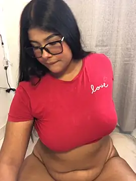 AnaBrowmn online show from May 10, 2026, 7:52 pm