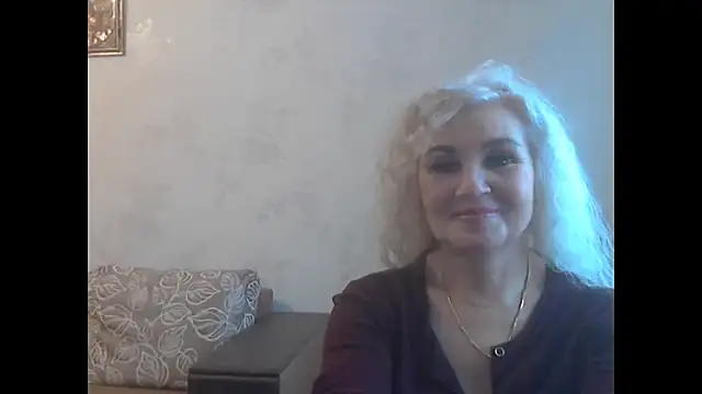 Snapshot of LadySexyBlond chatting on May 11, 2026, 5:24 am LadySexyBlond online show from May 11, 2026, 5:24 am