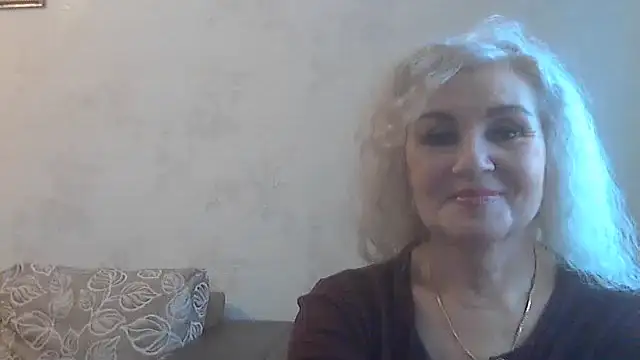 Snapshot of LadySexyBlond chatting on June 1, 2026, 7:21 am LadySexyBlond online show from June 1, 2026, 7:21 am