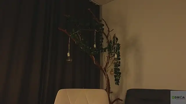 Snapshot of Nicole_Broown_ chatting on June 20, 2026, 8:55 pm Nicole Broown online show from June 20, 2026, 8:55 pm