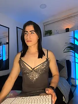 emilycolte online show from October 20, 2025, 12:00 am