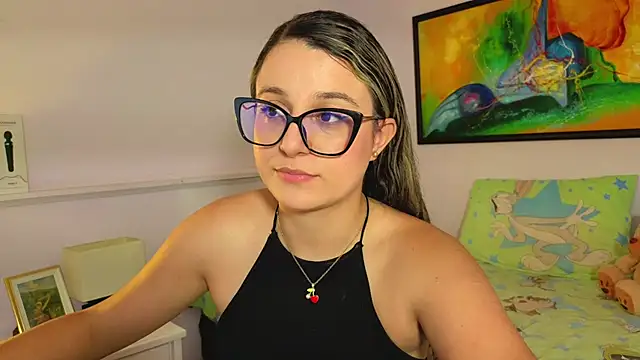 katiaa lovv online show from April 11, 2026, 7:51 pm