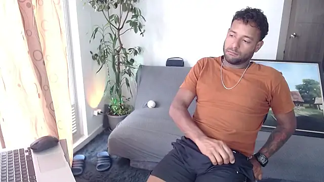 Orlando horny online show from October 3, 2025, 4:48 pm