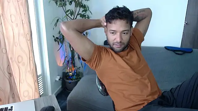 Orlando horny online show from October 4, 2025, 2:37 pm