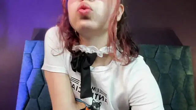 sophie blaake online show from March 28, 2026, 3:28 am