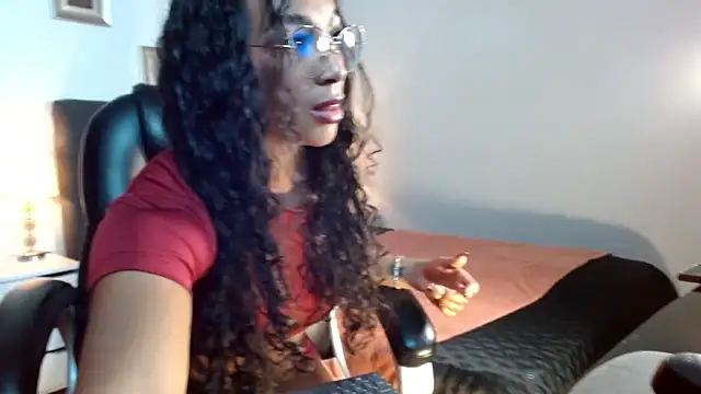 SashaBowei online show from October 10, 2025, 1:15 am