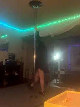 BuzzBunni69 online show from October 6, 2025, 3:48 am