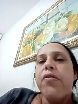 Crisribeiro online show from October 2, 2025, 12:50 am