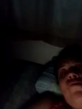 Crisribeiro online show from October 29, 2025, 1:41 am