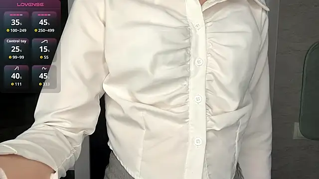 FawnDubler online show from November 23, 2025, 5:24 pm