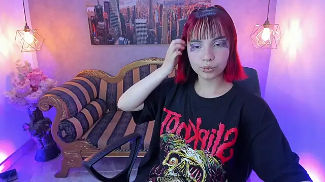 Megane whitte online show from October 26, 2025, 3:18 pm