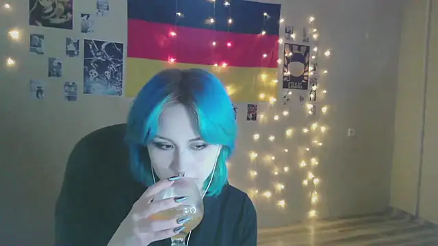 LeisaHopperstad online show from January 8, 2026, 5:48 pm