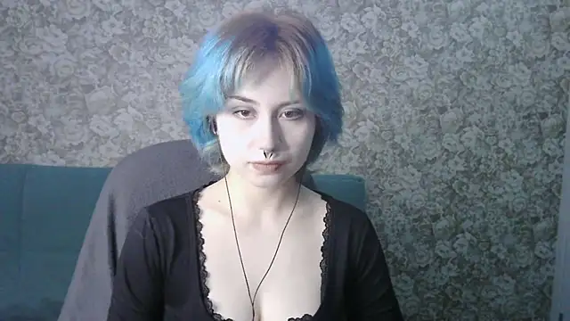 LeisaHopperstad online show from March 26, 2026, 2:33 pm