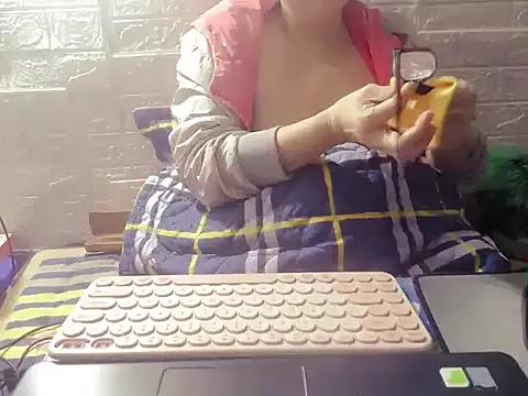 hyhy 99 online show from December 2, 2025, 6:03 pm