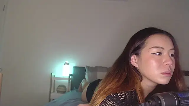 blueburrypie online show from October 19, 2025, 2:29 pm