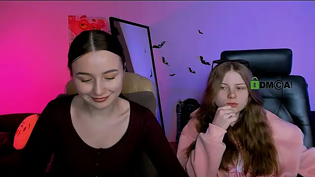 leslie bird online show from November 5, 2025, 12:27 pm