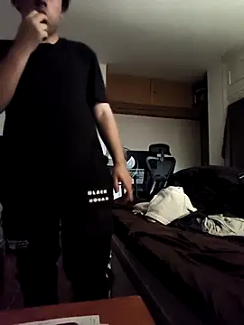 Snapshot of sebas_sexo_goloso chatting on October 22, 2025, 10:15 am sebas sexo goloso online show from October 22, 2025, 10:15 am