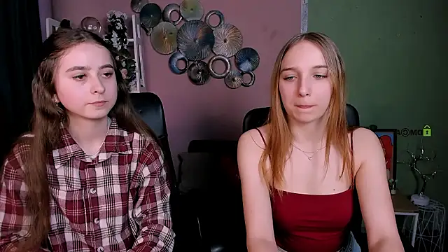 rebecca smile online show from February 24, 2026, 2:04 pm