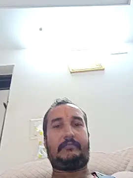 Snapshot of RaviLoveUAll chatting on November 7, 2025, 7:08 am RaviLoveUAll online show from November 7, 2025, 7:08 am