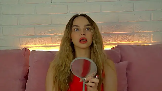 AnitaVenture online show from October 24, 2025, 4:09 am