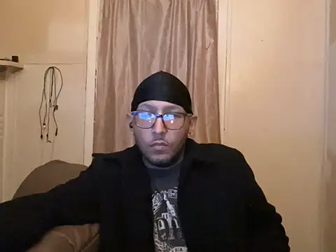 ThrowedWorldWide online show from December 23, 2025, 4:54 am