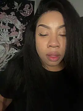 NeliaHexxen online show from December 18, 2025, 1:11 am