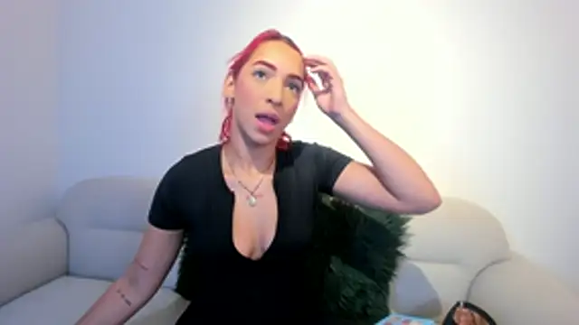 theladymonserrateshow online show from November 18, 2025, 12:42 pm