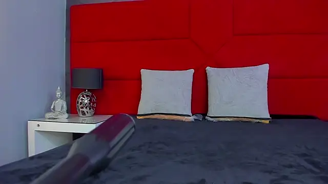 ashlye collins online show from October 9, 2025, 2:15 pm