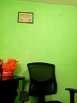 VANESSA  01 online show from January 12, 2026, 12:10 pm