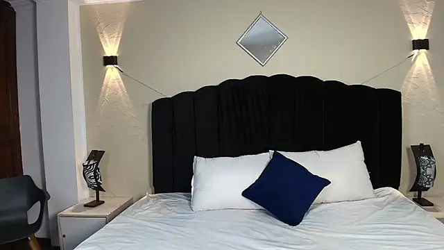 GabySweett  online show from October 14, 2025, 11:44 am