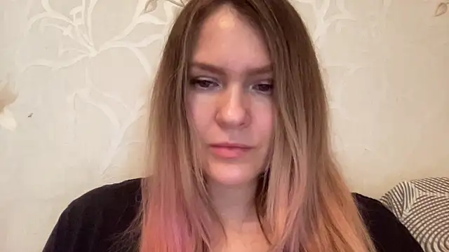 Snapshot of Milysoren chatting on March 1, 2026, 6:54 pm Milysoren online show from March 1, 2026, 6:54 pm