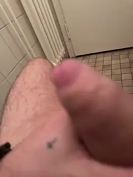 Snapshot of Penisbrutaldick chatting on March 15, 2025, 8:43 pm Penisbrutaldick online show from March 15, 2025, 8:43 pm