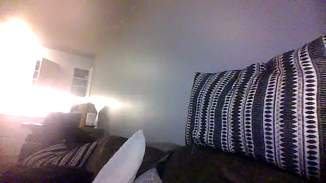 Snapshot of ElviraRose chatting on October 10, 2025, 6:29 pm ElviraRose online show from October 10, 2025, 6:29 pm