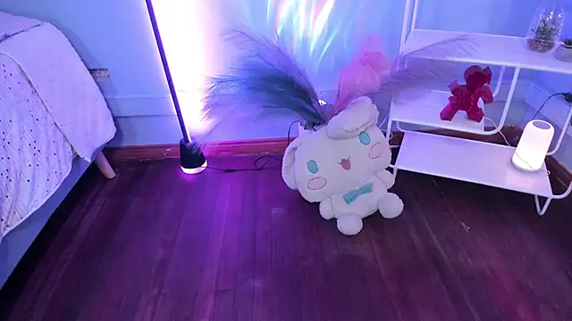 KathiaSaenz  online show from October 9, 2025, 3:59 am